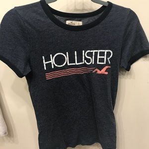 CUTE HOLLISTER COLLARED TOP